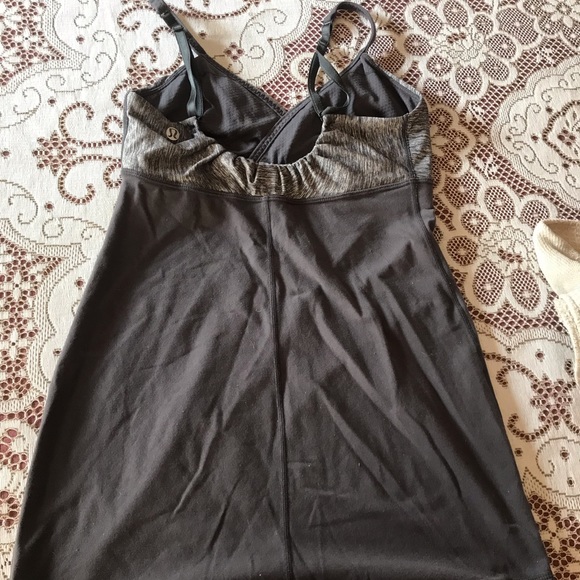 Lululemon Tank - Picture 2 of 3